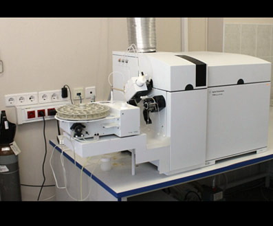 ICP-MS (inductively coupled plasma-mass-spectrometry) 